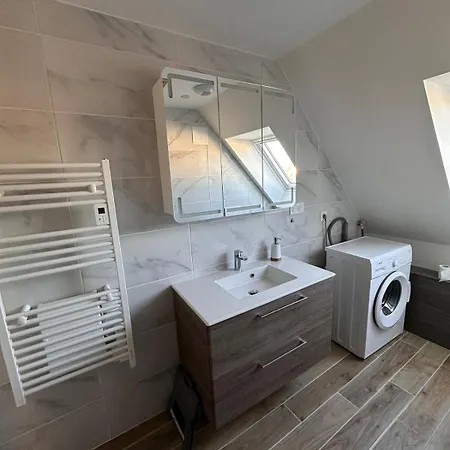 Le 9 De Fer Apartment