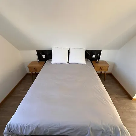 Le 9 De Fer Apartment *